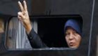 ابنة رفسنجاني: نظام ولاية الفقيه ديكتاتوري فاشل شوّه صورة الإسلام