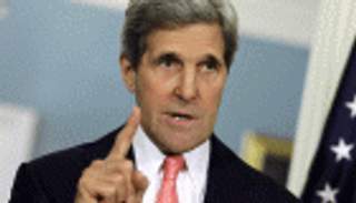 انتقادات تلاحق جون كيري بعد لقاءات سرية مع مسؤولين إيرانيين