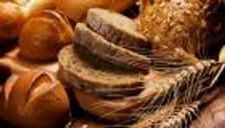 دراسة: الجلوتين يسبب الشعور بالاكتئاب والتعب