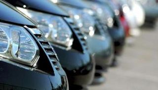 قطاع السيارات يعزز الناتج الصناعي الأمريكي