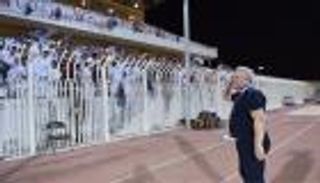 مدرب الشباب يرجع الانتصار الصعب على الفيحاء للدعم الجماهيري