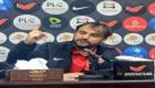 سييرا يشكر لاعبي شباب الأهلي بعد الفوز على عجمان