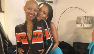 المغنية الأمريكية ريانا وعارضة الأزياء سليك وودز