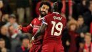 كلوب يدفع تهمة الأنانية عن صلاح وماني