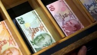 الليرة التركية تواصل الانهيار