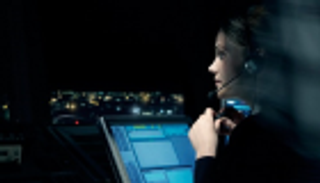 دراسة تحذر النساء من العمل لساعات متأخرة ليلا