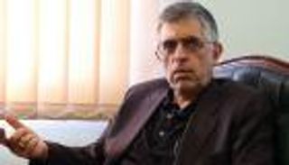 سياسي إيراني لروحاني وحكومته: أفيقوا من نومكم أو استقيلوا