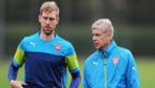 لاعب أرسنال السابق يعترف بدور اللاعبين في رحيل فينجر