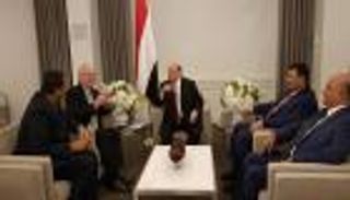 هادي يؤكد دعم اليمن للاستراتيجية الأمريكية لمواجهة إيران والإرهاب