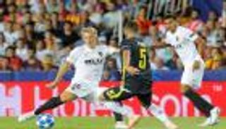 لاعب فالنسيا يرجع الخسارة أمام يوفنتوس إلى طرد رونالدو