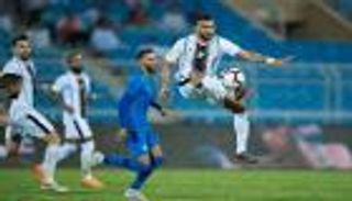 الشباب يتعادل مع الفتح في الدوري السعودي