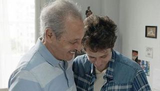 محمد ظريف بجوار زكريا بن عياد في دور الابن