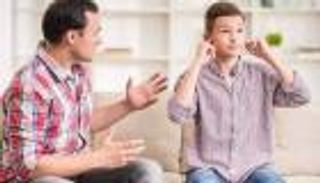 كيفية التعامل مع سن المراهقة