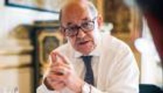 وزير خارجية فرنسا لإيران: وجودكم بسوريا يحول الأزمة لصراع إقليمي