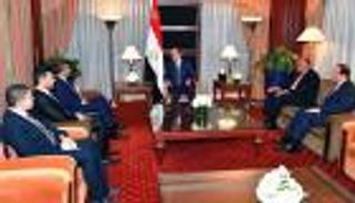 السيسي وعبدالله بن زايد يبحثان تعزيز التعاون المصري الإماراتي