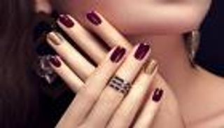 أحدث 5 صيحات ألوان طلاء الأظافر لخريف ٢٠١٨