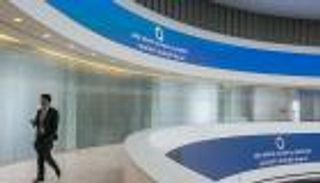 سوق أبوظبي العالمي وهيئة الأنظمة والخدمات الذكية يوقعان مذكرة تفاهم