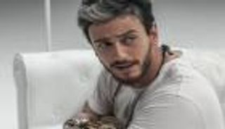 أنصار سعد لمجرد يطالبون "الوحش" بإنقاذه من اتهامات الاغتصاب