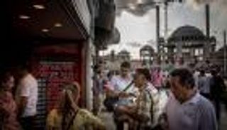 أزمة في مراكز التسوق التركية بعد انسحاب المستأجرين الأجانب 