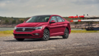 معرض ديترويت الدولي يشهد الظهور الأول لسيارة فولكس Jetta GLI 2019