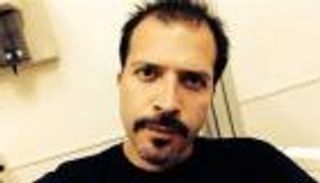 العثور على الممثل الأمريكي بول جون فاسكيز ميتا في منزل والده
