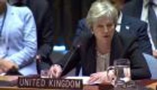 ماي: إمداد إيران للحوثيين بالصواريخ يخالف قرارات مجلس الأمن