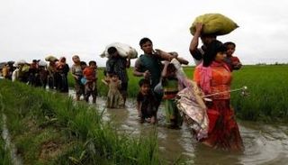 لاجئو الروهينجا ينتظرون العودة إلى بلادهم - أرشيفية