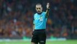 التركي شاكير يدير لقاء اتحاد جدة والوحدة بالدوري السعودي