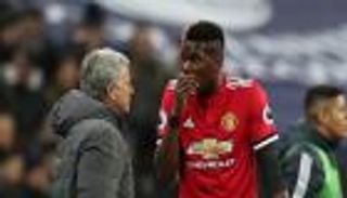 لاعب ليفربول الأسبق يتوقع رحيل مورينيو وبوجبا عن اليونايتد