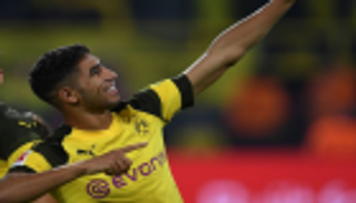 "كيكر" تضع حكيمي ضمن التشكيل المثالي للجولة الخامسة من البوندسليجا