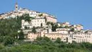 بالصور.. "تريفي" مدينة الآثار الرومانية في إيطاليا