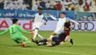 بني ياس يوقف قطار انتصارات الوحدة في الدوري الإماراتي