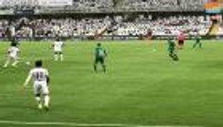 العين يضرب شباب الأهلي ويزاحم الشارقة على الصدارة