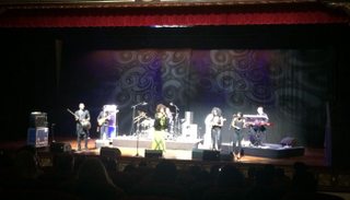 الفنانة المالية أومو سنجاري