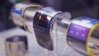 بالفيديو.. تسريبات تكشف عن هاتف قابل للطي من لينوفو