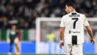 رونالدو يلعب دور البطولة في فوز يوفنتوس على نابولي