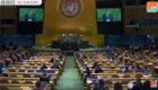 عبدالله بن زايد: الحوثيون جماعة إرهابية وتعنتهم فاقم الوضع باليمن