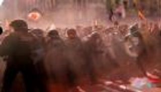 اشتباكات في كتالونيا على وقع ذكرى استفتاء الانفصال