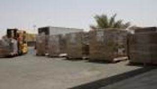 "الهلال الأحمر الإماراتي" يواصل إغاثة متضرري فيضانات السودان