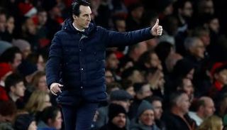 أوناي إيمري مدرب أرسنال