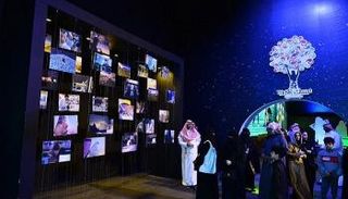 زوار الجنادرية يخوضون رحلة إلى الماضي في "مسك الخيرية"