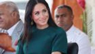 صحيفة بريطانية: ميجان ماركل تتكيف مع التقاليد الملكية بوتيرة بطيئة