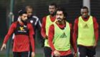 منسق منتخب الإمارات يوضح حقيقة الظهور بالزي الأخضر أمام البحرين