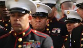 جنود من قوات المارينز الأمريكية