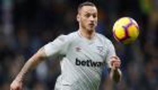 تشيلسي يستهدف ضم أرناتوفيتش