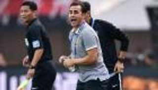 كانافارو يرشح نابولي للتتويج بلقب الدوري الأوروبي
