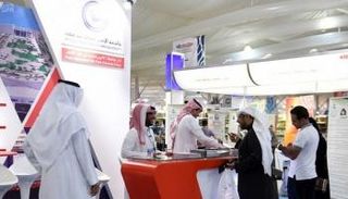 معرض جدة للكتاب يسجل توافد 253 ألف زائر حتى الثلاثاء