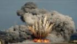 بكين تختبر النسخة الصينية من "أم القنابل"