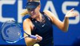 الإصابة تهدد مشاركة شارابوفا في بطولة أستراليا المفتوحة للتنس