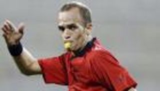 الحكم الأردني مخادمة يدير افتتاح كأس آسيا